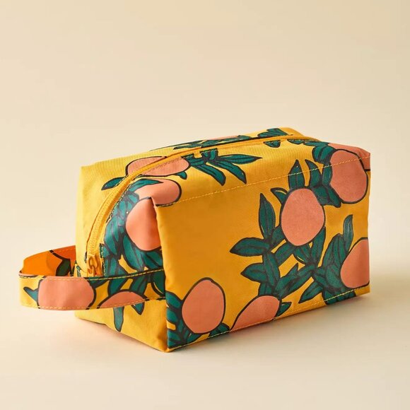 NWT Baggu Dopp Kit - Orange Tree - Picture 1 of 7